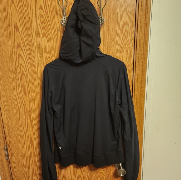 Lululemon zip up hooded jacket 12 women's - Picture 3 of 10